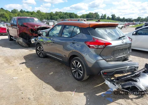 2019 Nissan Kicks Sr из США, поврежденный, VIN 3N1CP5CU7KL508205